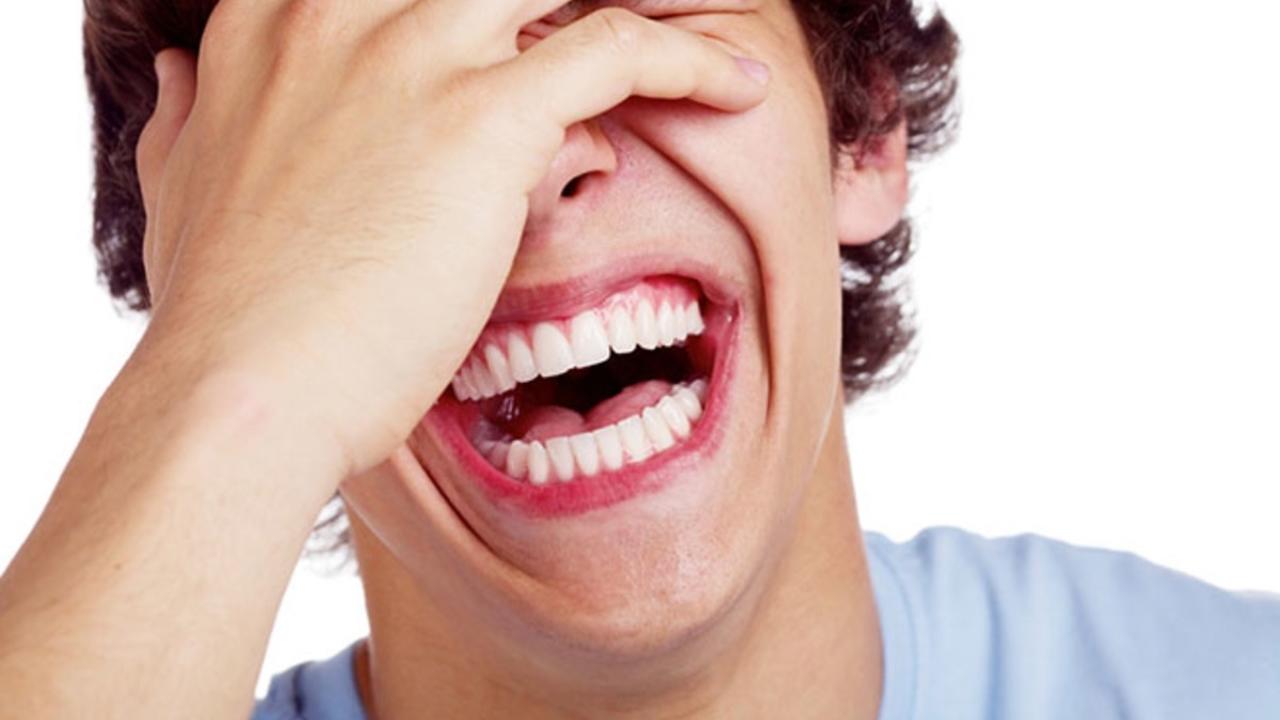 हसण्याचे आरोग्याला होणारे फायदे